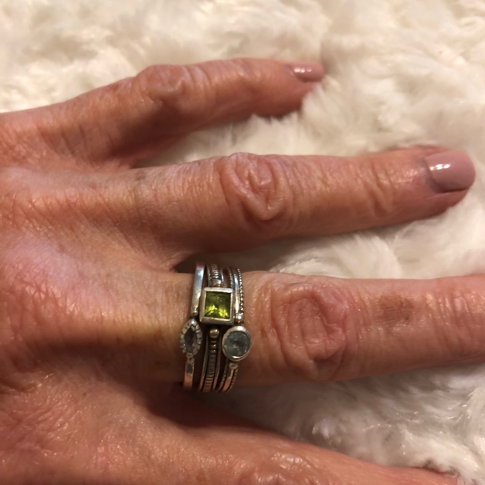 Stack rings